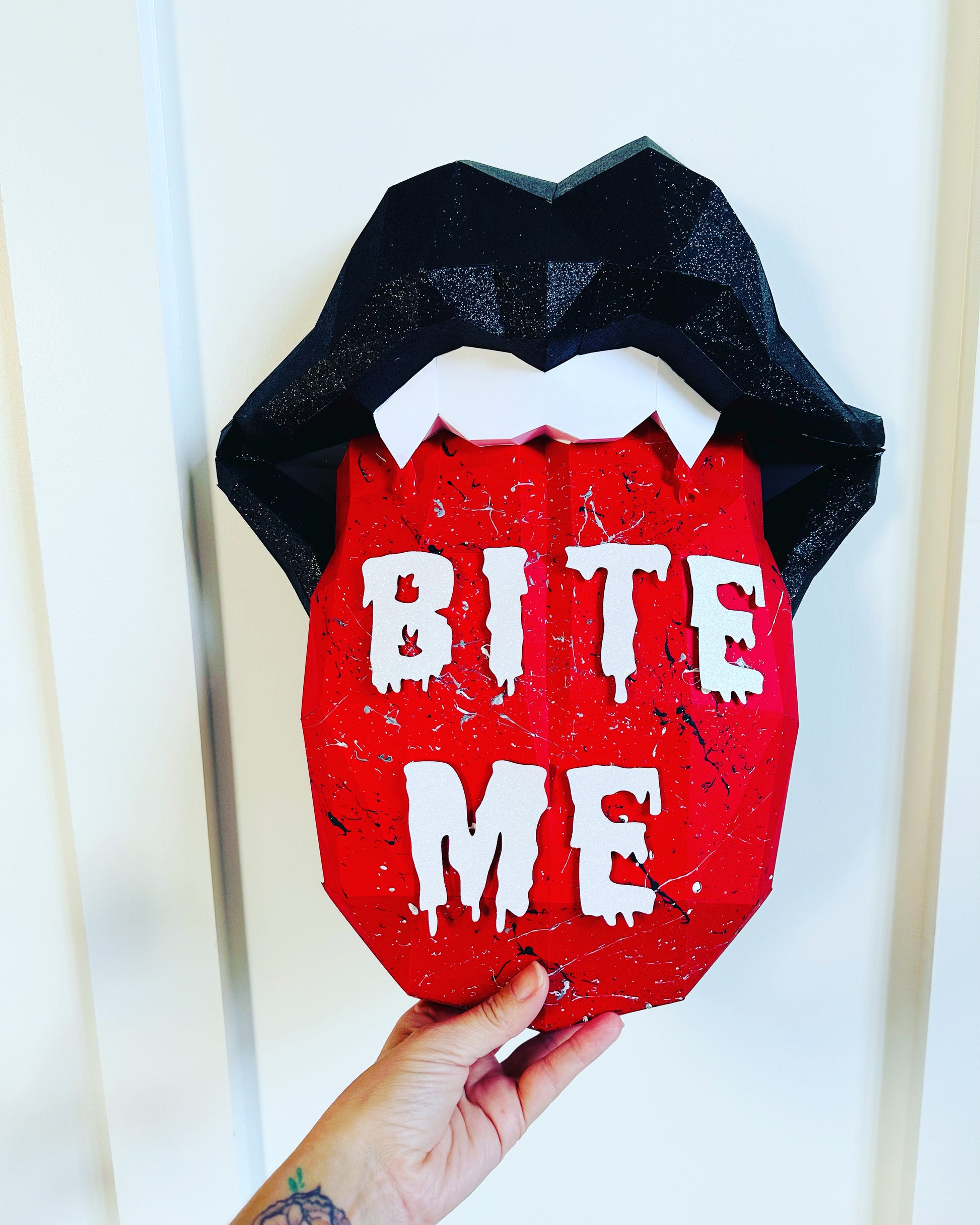 Bite Me tongue Lip art - Pucker Up Lips and Accessories