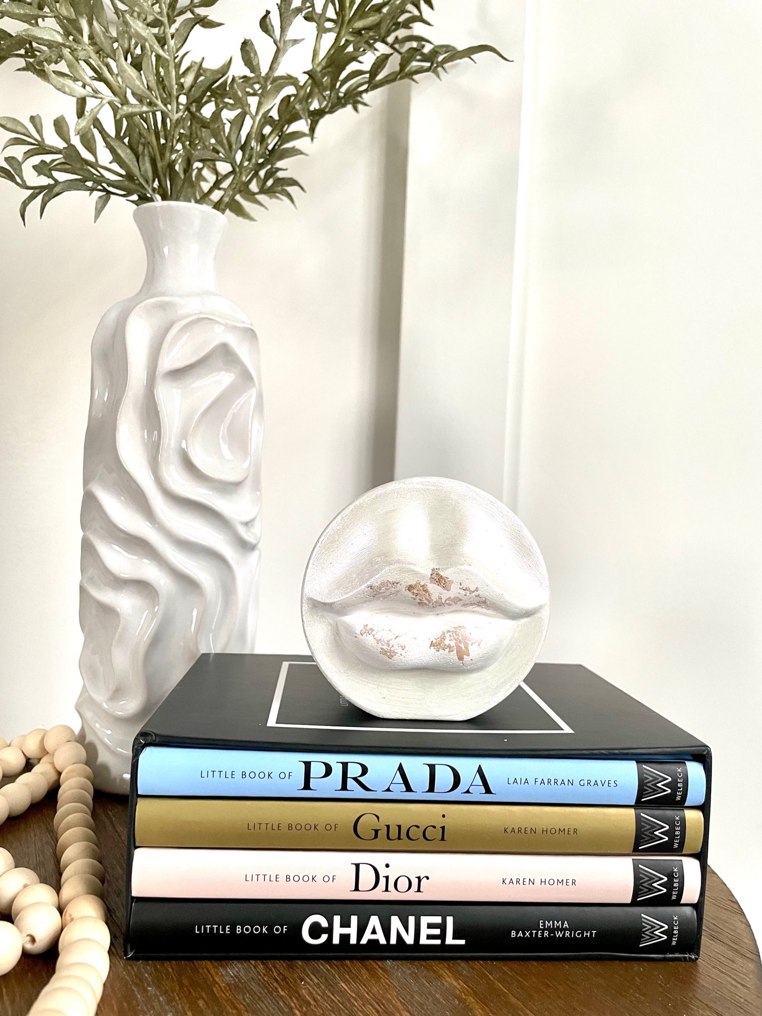 Lip Candle holders- Set of two with white candle sticks - Pucker Up Lips and Accessories
