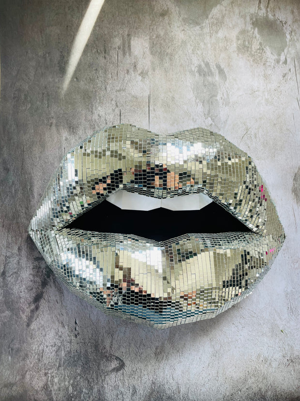 Mirror tiled lip art-DISCO LIPS