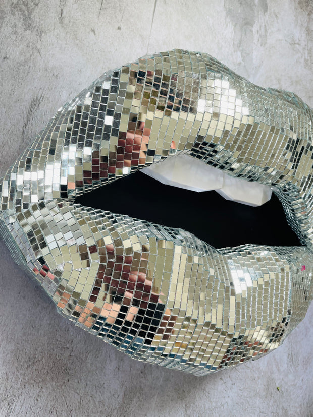 Mirror tiled lip art-DISCO LIPS