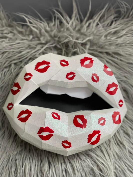 Kisses inspired paper lips  Wall Art for Home Office or Salon |  Fashion Lover | Gift for Makeup Artist - Pucker Up Lips and Accessories