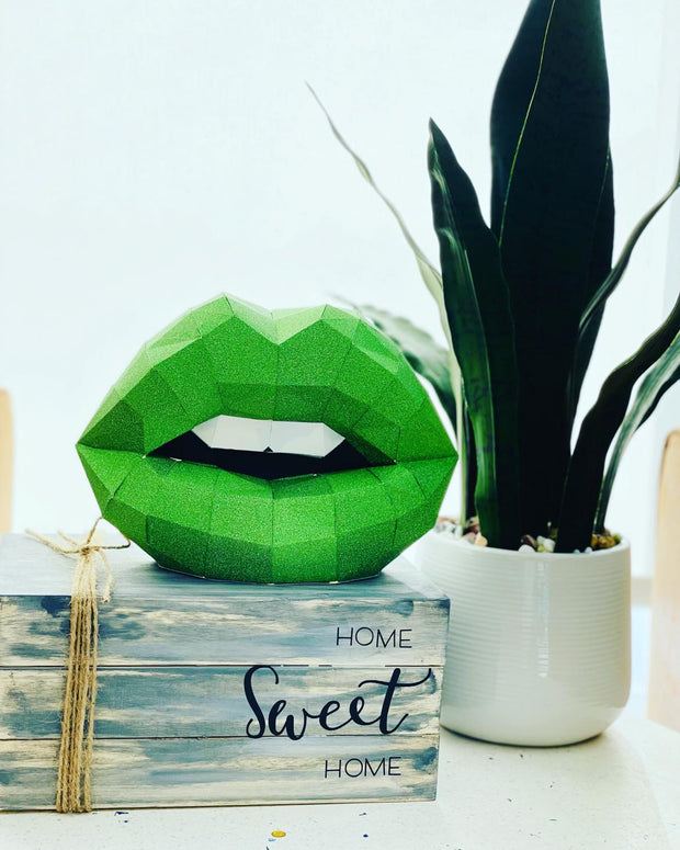 Mini sitting Lip with  Art for Home Office or Salon |  Fashion Lover | Gift for Makeup Artist