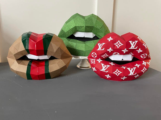 Mini sitting Lip with  Art for Home Office or Salon |  Fashion Lover | Gift for Makeup Artist